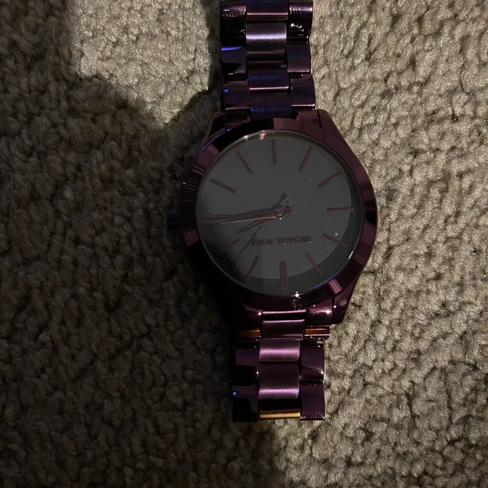 Michael Kors Watch - Picture 2 of 3